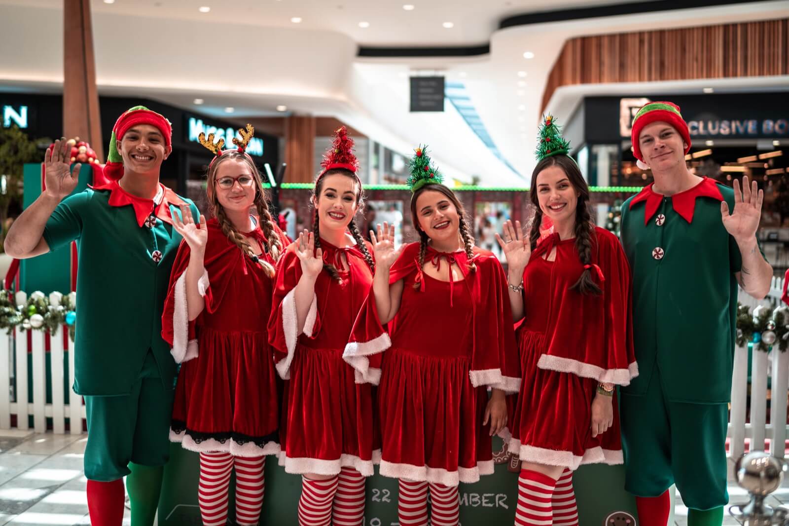 Santas Workshop Table Bay Table Bay Mall (27 Of 79)